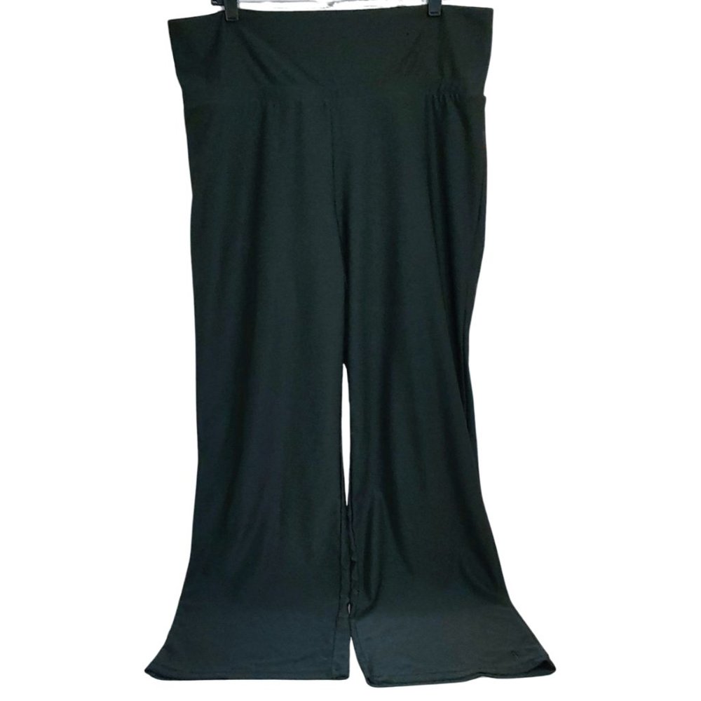 Danskin Now Women's Flare Leg Yoga Pant XL 16/18 Black